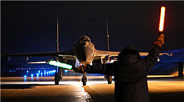 Fighter jets' night flight