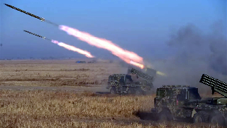 Artillery unit conducts round-to-clock live-fire exercise