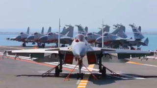 Aircraft carrier Shandong conducts multi-subject training exercise